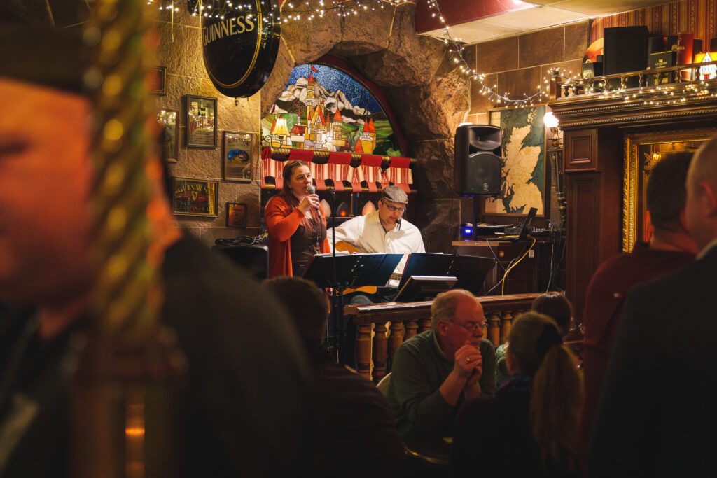 Tea for Two im McMelson Pub in Flensburg - Bild Nr 3445