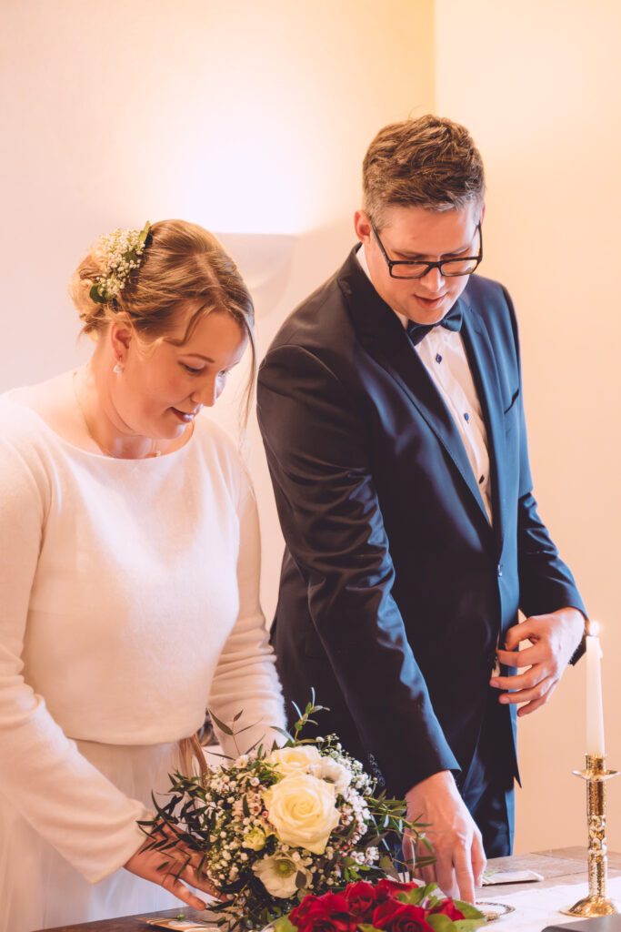 Ines & Bernhard – Standesamtliche Hochzeit in Leck - Bild Nr 4628