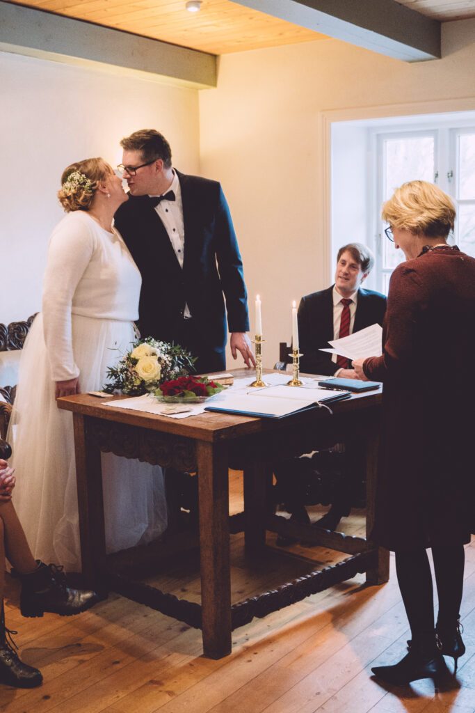 Ines & Bernhard – Standesamtliche Hochzeit in Leck - Bild Nr 4631