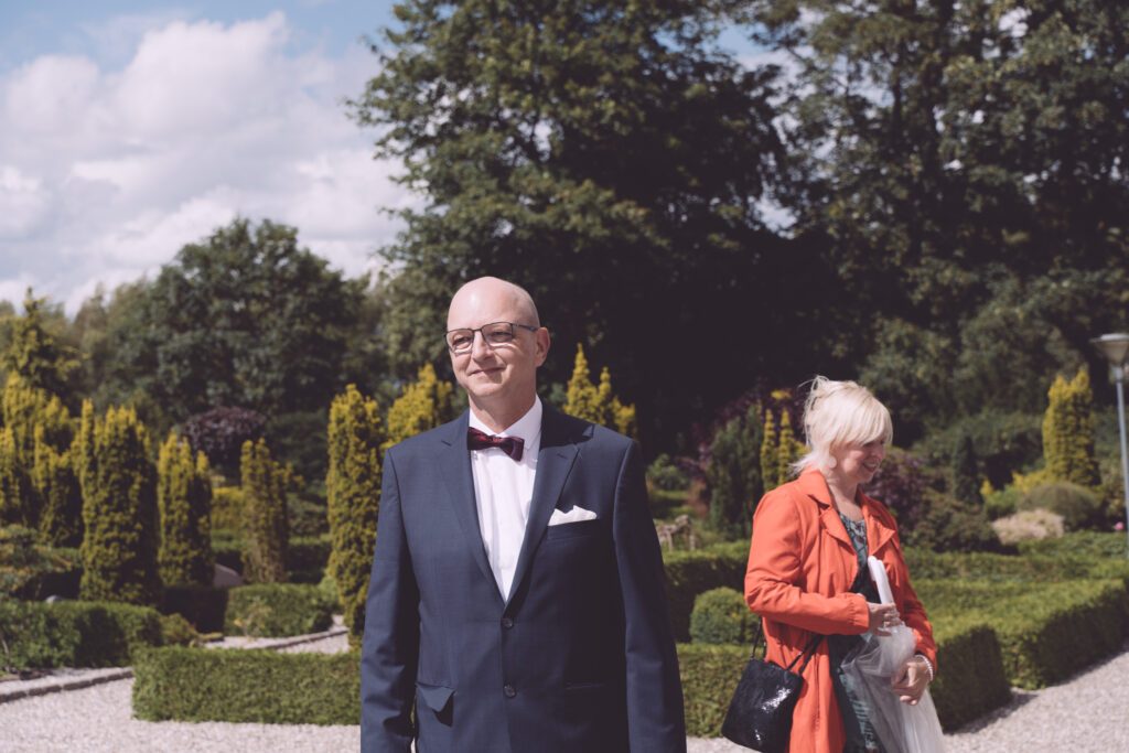 Karen & John – Kirchliche Hochzeit in Kolding, Dänemark - Bild Nr 5035