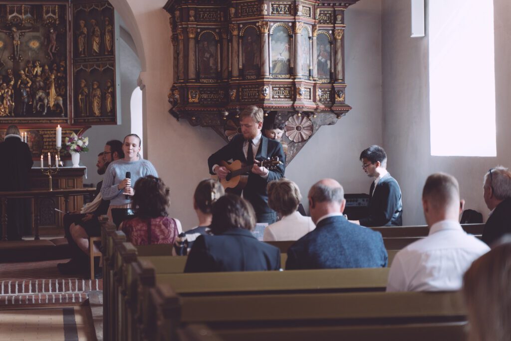 Karen & John – Kirchliche Hochzeit in Kolding, Dänemark - Bild Nr 5034