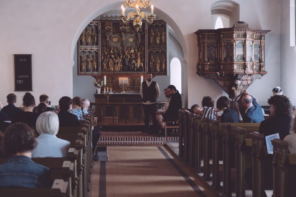 Karen & John – Kirchliche Hochzeit in Kolding, Dänemark - Bild Nr 5023