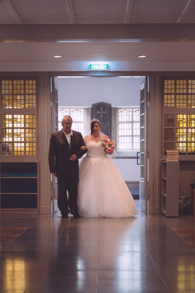 Regine & Florian – Kirchliche Hochzeit in Flensburg - Bild Nr 4449