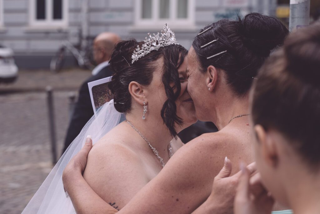 Regine & Florian – Kirchliche Hochzeit in Flensburg - Bild Nr 4475