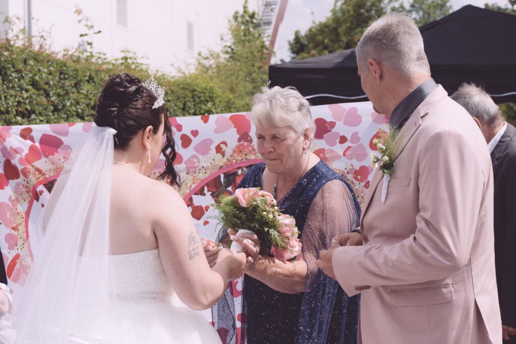 Regine & Florian – Kirchliche Hochzeit in Flensburg - Bild Nr 4504